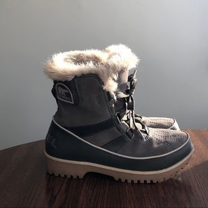 Sorel winter boots